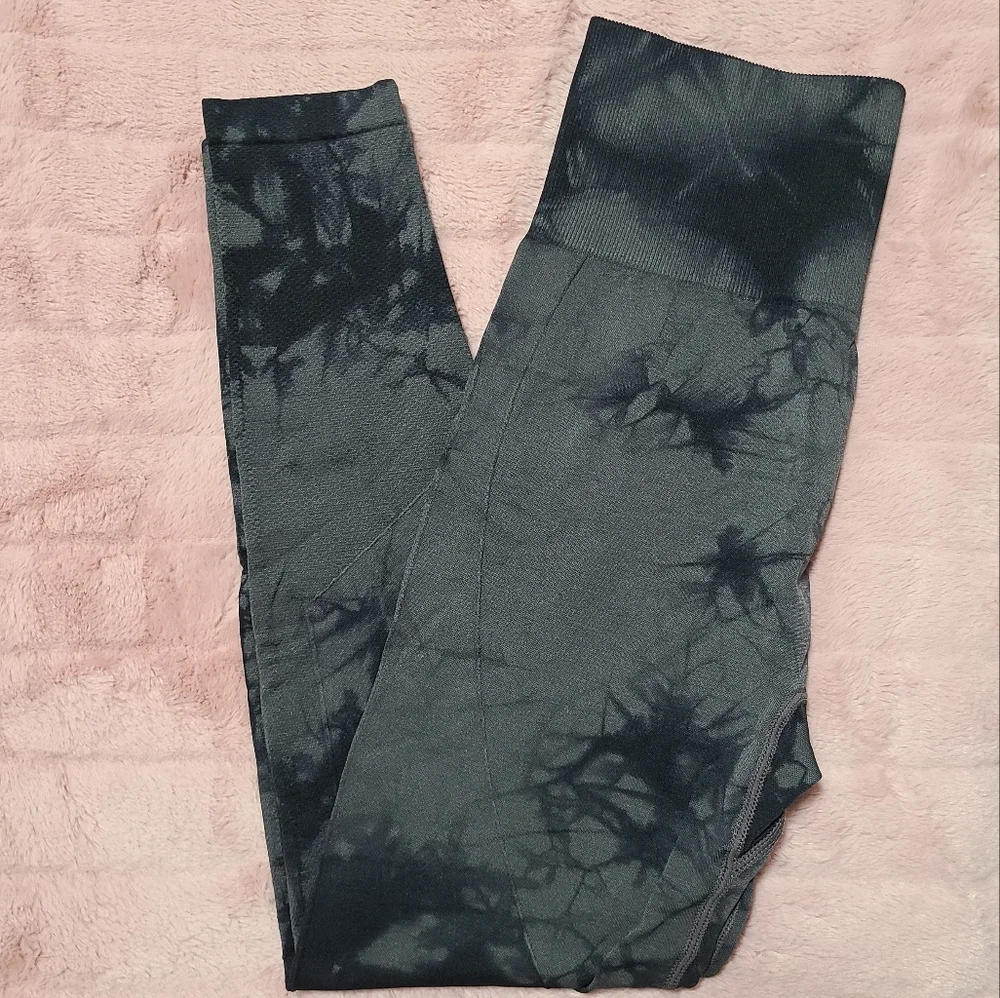 Unavailable!! - Picture 1 of 3